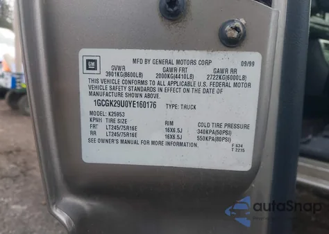 2000 Chevrolet Silverado 2500 Lt z USA, uszkodzony, nr VIN 1GCGK29U0YE160176